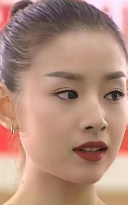 中森明菜董洁,仙女落泪碰上纯欲天花板,俩人感情令人心生叹息_昭和