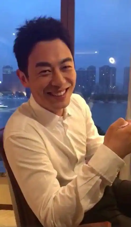 朱亚文的甜言沈佳妮的蜜语网友这才是嫁给爱情的最佳典范