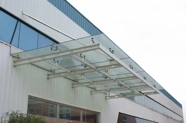 不知道该怎么选择合适的雨棚?快来围观,干货满满_玻璃_铝合金_紫外线