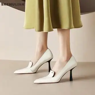 佘慕莲shemulian高端2023新款显瘦气质白色高跟鞋女春夏尖头女夏凉鞋