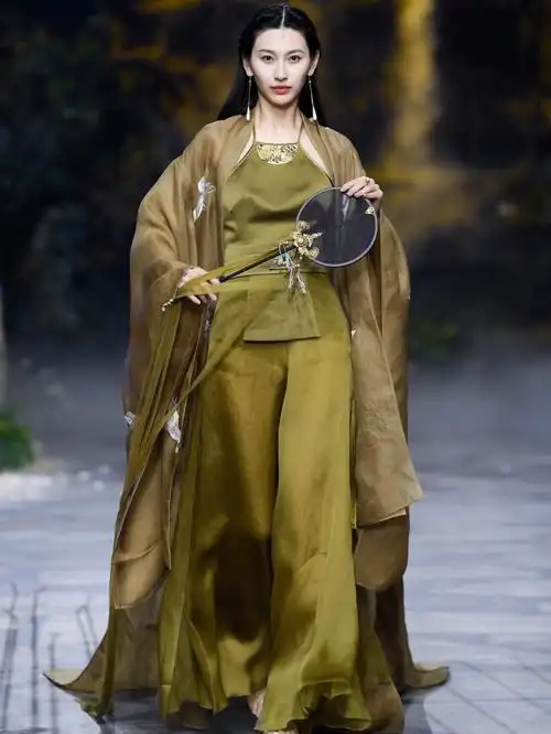 盖娅传说2022春夏l当古时月照今时人