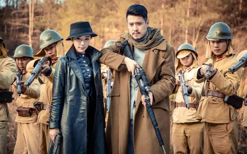 由祝东宁执导,何明翰,刘庭羽等主演的年代战争电视剧《铁血荣耀》将于