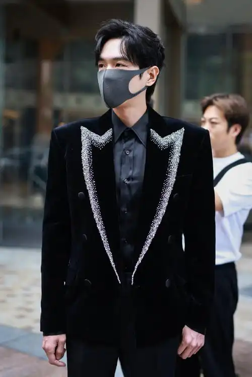 张若昀演孤儿##张若昀新剧演孤儿