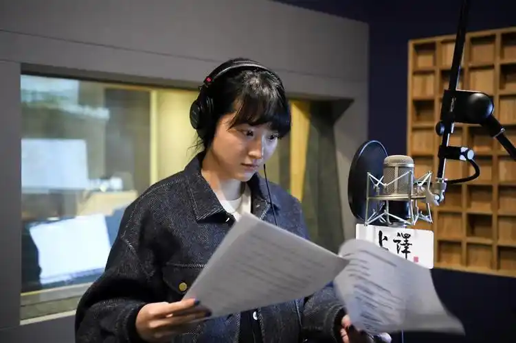 丁建华时隔近40年重新配音九色鹿,那些动人声音的背后_上观新闻