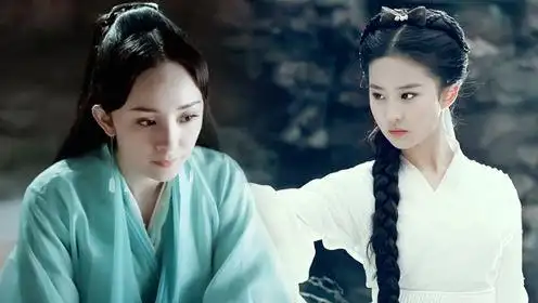 中国古装四美:刘亦菲杨幂迪丽热巴张俪,私服大pk!