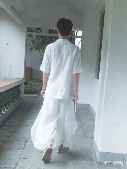 如何评价cv林予曦