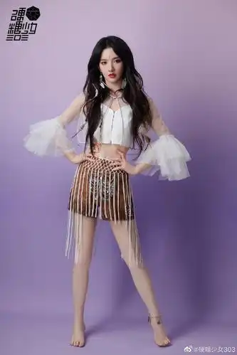 组图:硬糖少女303白衣飘飘清新脱俗 异域风造型显别样魅力