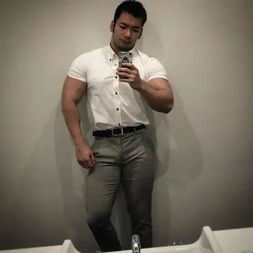 日本型男,180斤肌肉身材男友力爆棚,力量训练打造同款身材