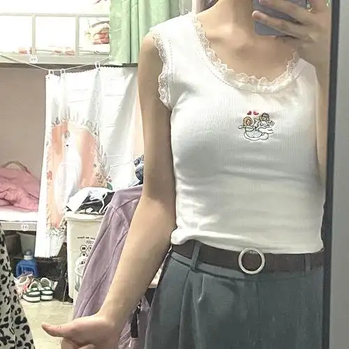 这个小背心我觉得很可