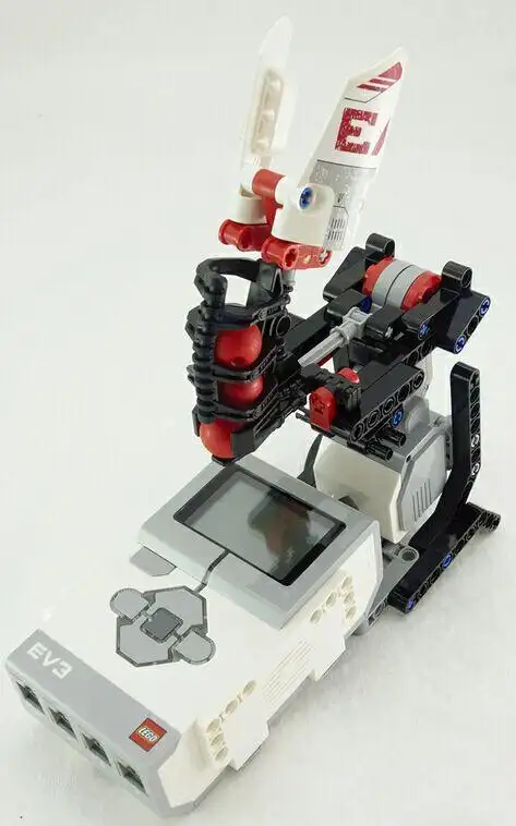 乐高机器人等你来创意 微信:15611019038