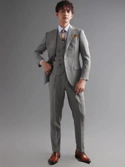 西装定制灰色西装一定要试穿的几件西装60