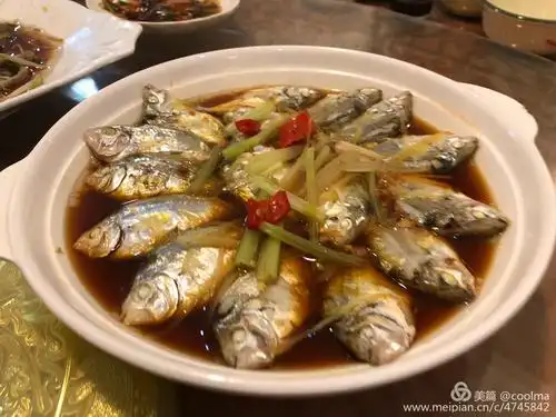 叶子鱼 当地的特色菜之一