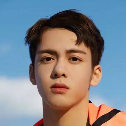 曾舜晞图片_曾舜晞家庭背景_曾舜晞个人资料_百战网