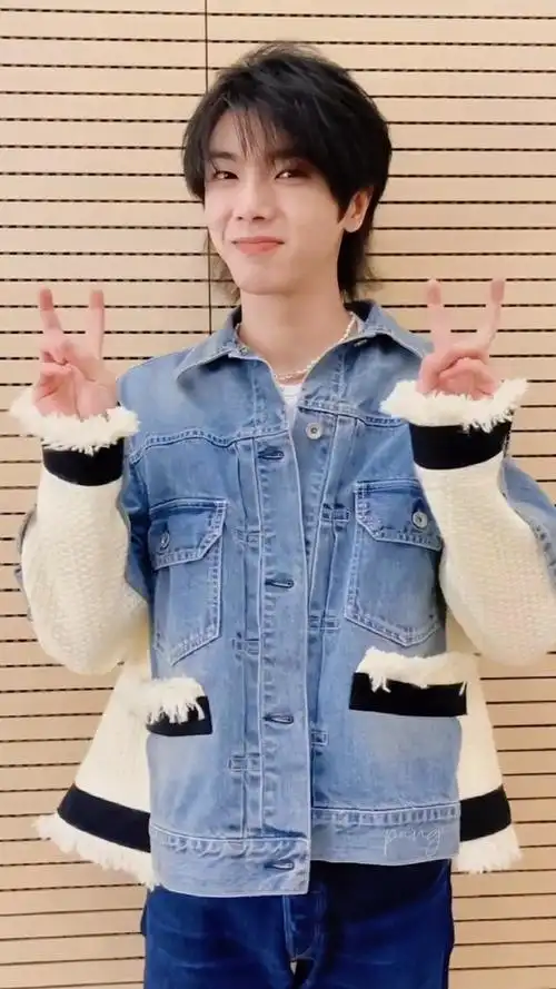 华晨宇——治愈笑容