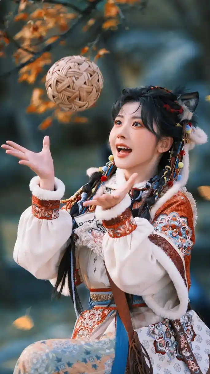 赖美云值得被更多人看见,这个造型真的很适合她呀#你心中的古装女神