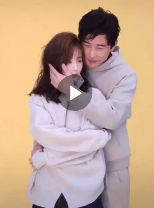 罗晋李一桐罗晋跟李一桐拍宣传照被吐槽小动作太多