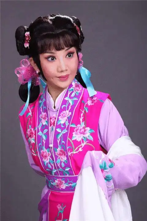 王婧挑战心理大串儿烧 演寇珠一段戏12种心态《狸猫换太子》宋丽饰演