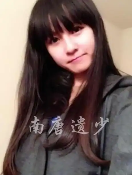 真命小和尚曹骏漂亮女友首曝光图