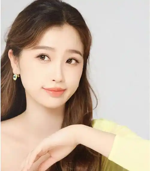 虞书欣跟阿云嘎互撕x?_丈夫_活动_蔡徐坤