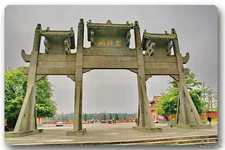 雷州古城游:雷祖祠