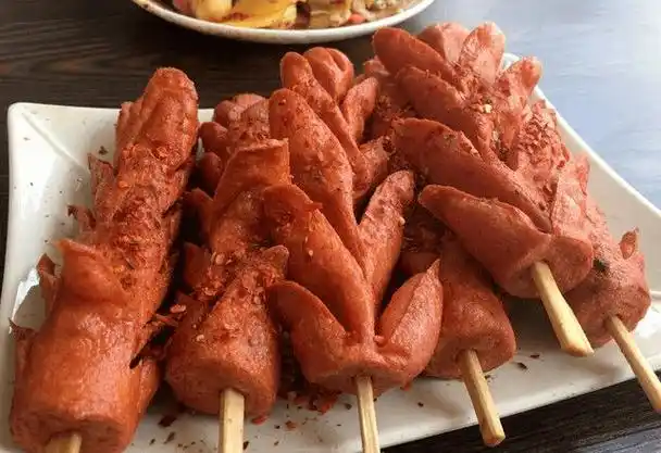 吃炸串必点的八样小吃,快来@你爱吃炸串的朋友来看看!-广西高校网