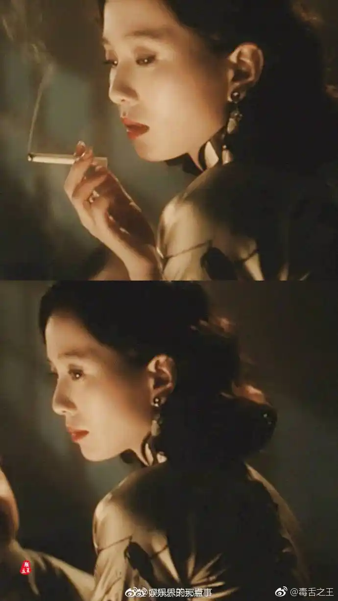 穿着旗袍抽烟的刘诗诗实在是太惊艳了,哀怨的眼神超有戏的!