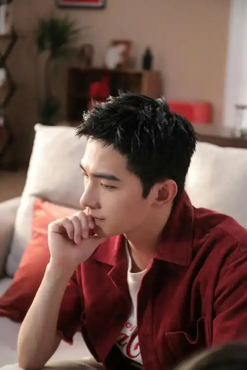 可口可乐品牌代言人杨洋