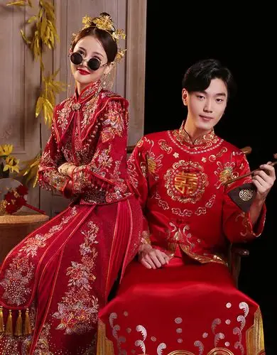 漂亮女生穿的秀禾服情侣套装结婚2021新款中式新娘新郎礼服显瘦出阁服