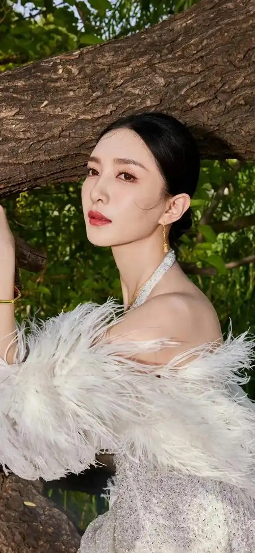 壁纸分享,江疏影,是许多人心目中的女神