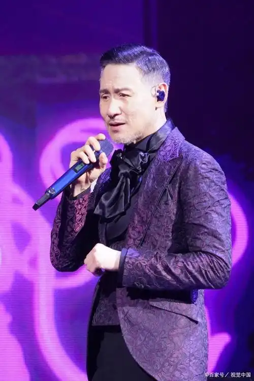 致敬经典:张学友《偷心》背后的情感与人生