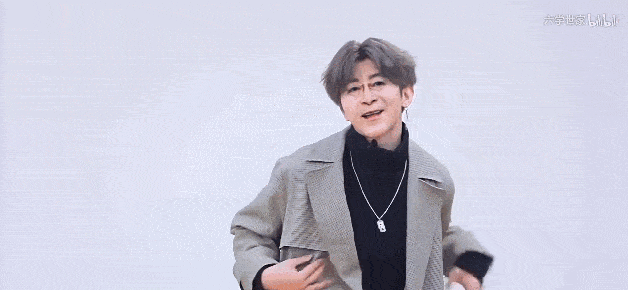 白酒界的蔡徐坤,江小白陷入低谷,年轻人还会为情怀买单吗?