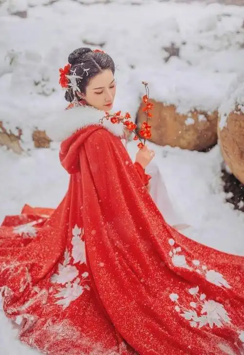 心理学:哪个背影最迷人?测你前世最爱的人今生在哪里守护你