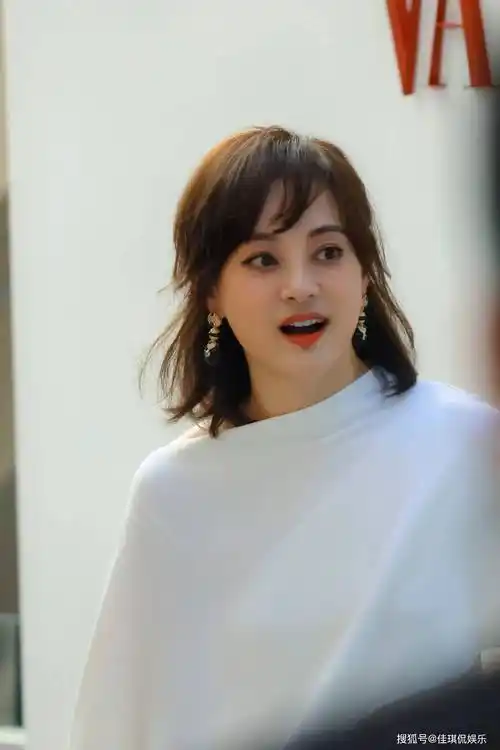 孙俪留长发了!生图好美,终于回到"甄嬛"时期