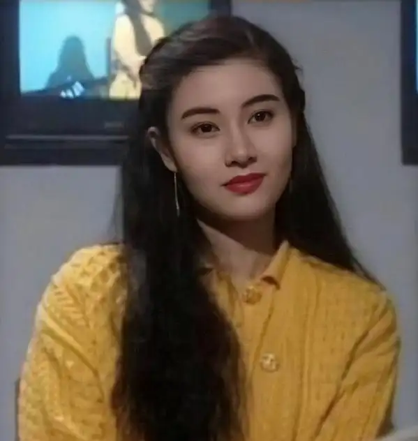 李嘉欣:从年轻时的绝美容颜到与刘銮雄的分手揭秘