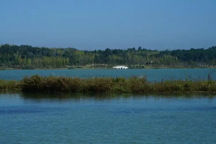 月亮湖贵州贵安新区