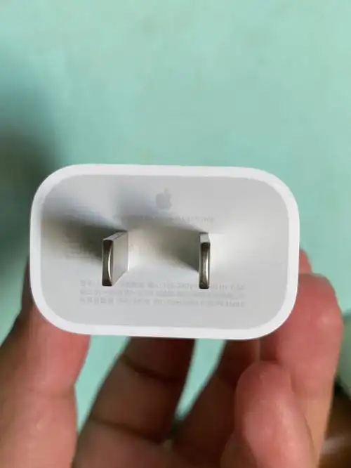 苹果20w充电器