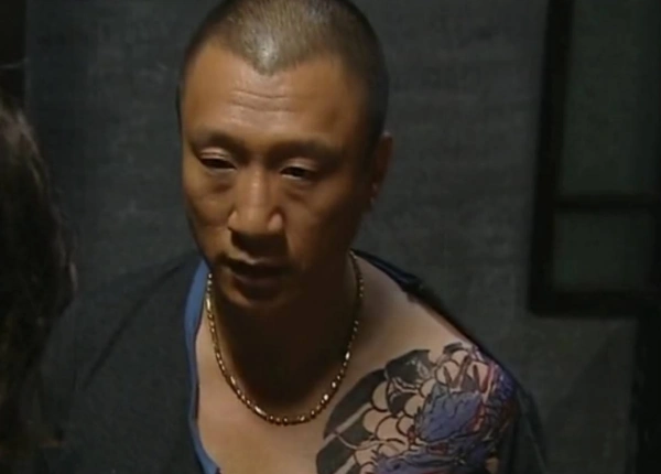 征服孙红雷拿酒瓶打自己的是哪集