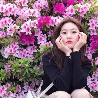 森系女生拿花遮脸头像2019精选 我今天的颓废全都拜你所赐