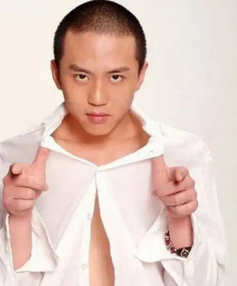 邓超的发展经历(邓超成名史小时候的)(8)