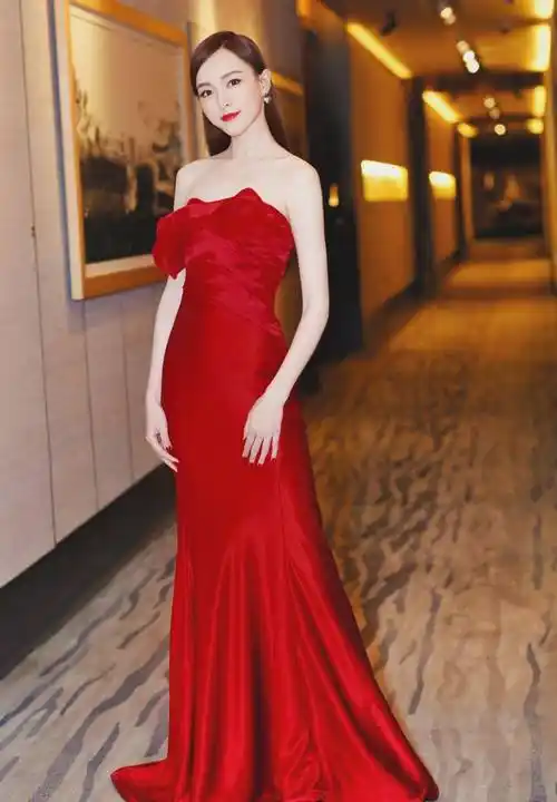 唐嫣身材真绝了!