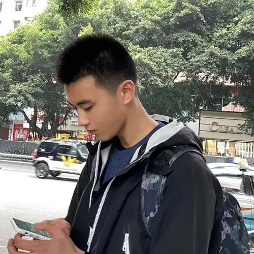 关于校草隔着裤子自慰h双男主的信息