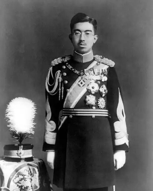 日本二战甲级战犯 日本昭和裕仁天皇:二战日本的头号侵华战犯!