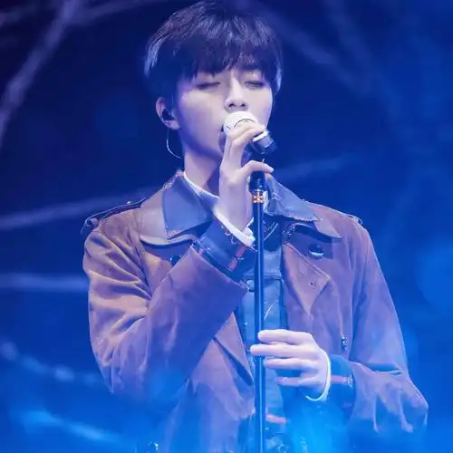 陈立农神仙颜值头像,明星头像图片-回车桌面