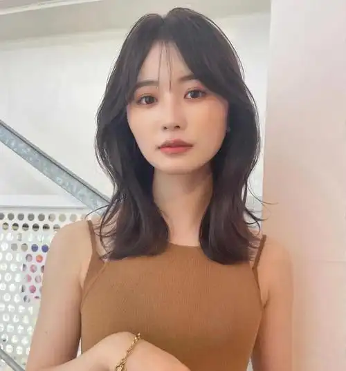 精致优雅的搭肩锁骨发