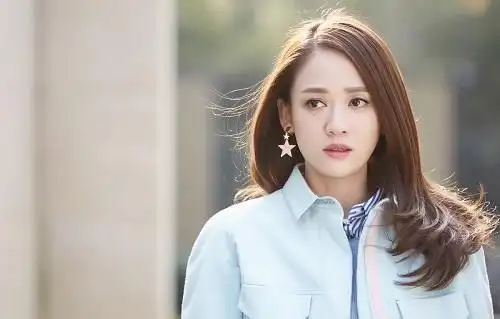 《放弃我抓紧我》曝大结局 陈乔恩演厉薇薇成新女性偶像