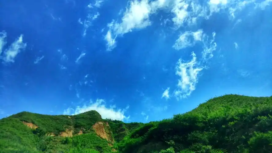 最美的蓝天在乡下,不在城里,网友:可以当壁纸