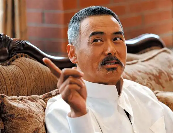 周润发赵本山昨天,中影集团年度大作《建党伟业》转战天津,拍摄袁世凯