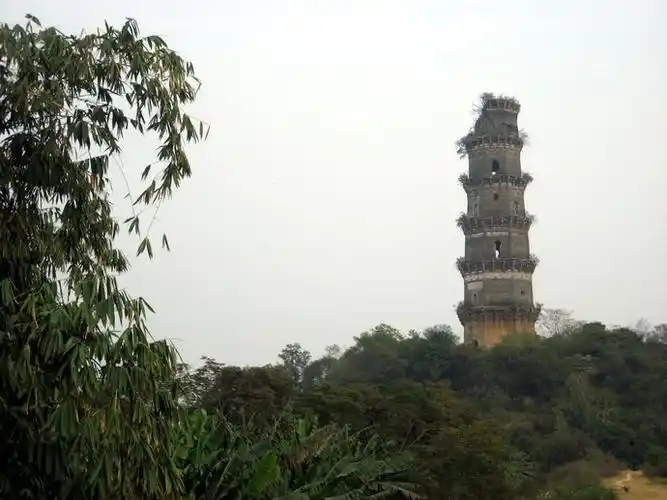 广东潮州潮安的三元塔