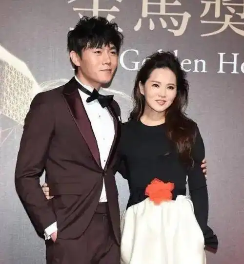 回顾离婚14年再回头看伊能静和庾澄庆才明白离婚是最好的选择