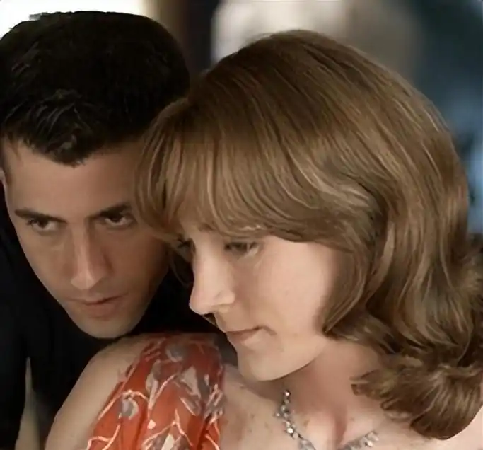 《疫厢情缘》:真正的友情之道与财富无关 电视剧《疫厢情缘 quarant